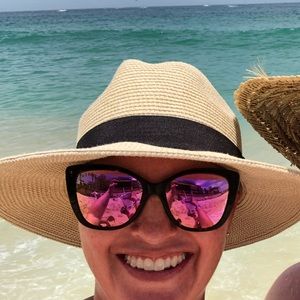 Meet your Posher, Jodi